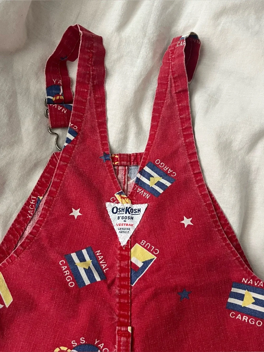 OshKosh Bgosh 3t based